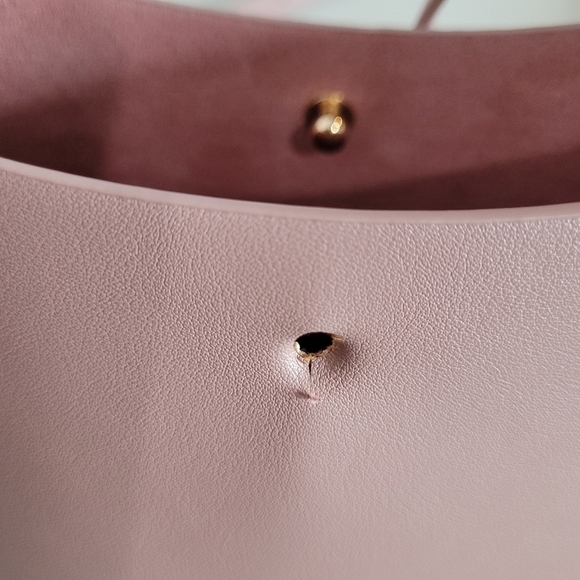 SAMARA Peony (Soft Pink) Vegan Leather Medium Shoulder Bag / Crossbody Bag - Picture 11 of 16